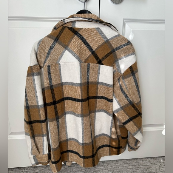 Little White House Plaid Shirt Jacket - Picture 4 of 4